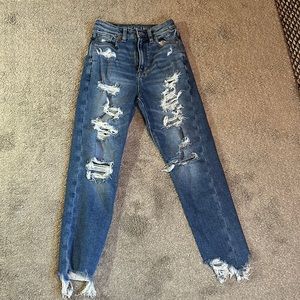 American Eagle Highest RiseMom Jean 000 Short